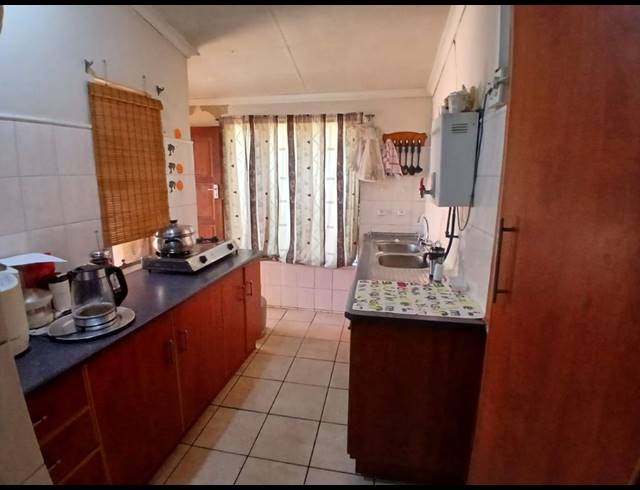 3 BEDROOM HOUSE FOR SALE IN DELVILLE